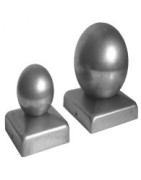 Pfostenkappen und Kugeln